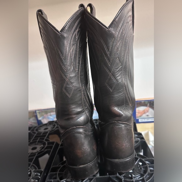 EUC Frye “Billy” Pull-on. RARE and Retired. Black Leather Brown Patina. Size 7 - Picture 13 of 14